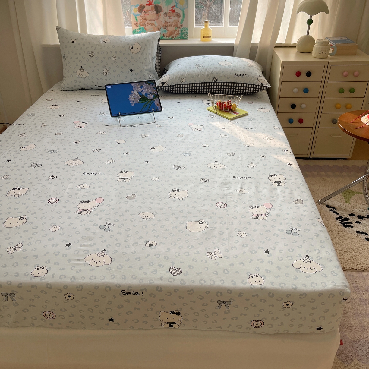 91家纺网 家纺一手货源 找家纺 六巷胡同 2026新款40支全棉13070INS卡通单品床笠 海盐豹纹猫