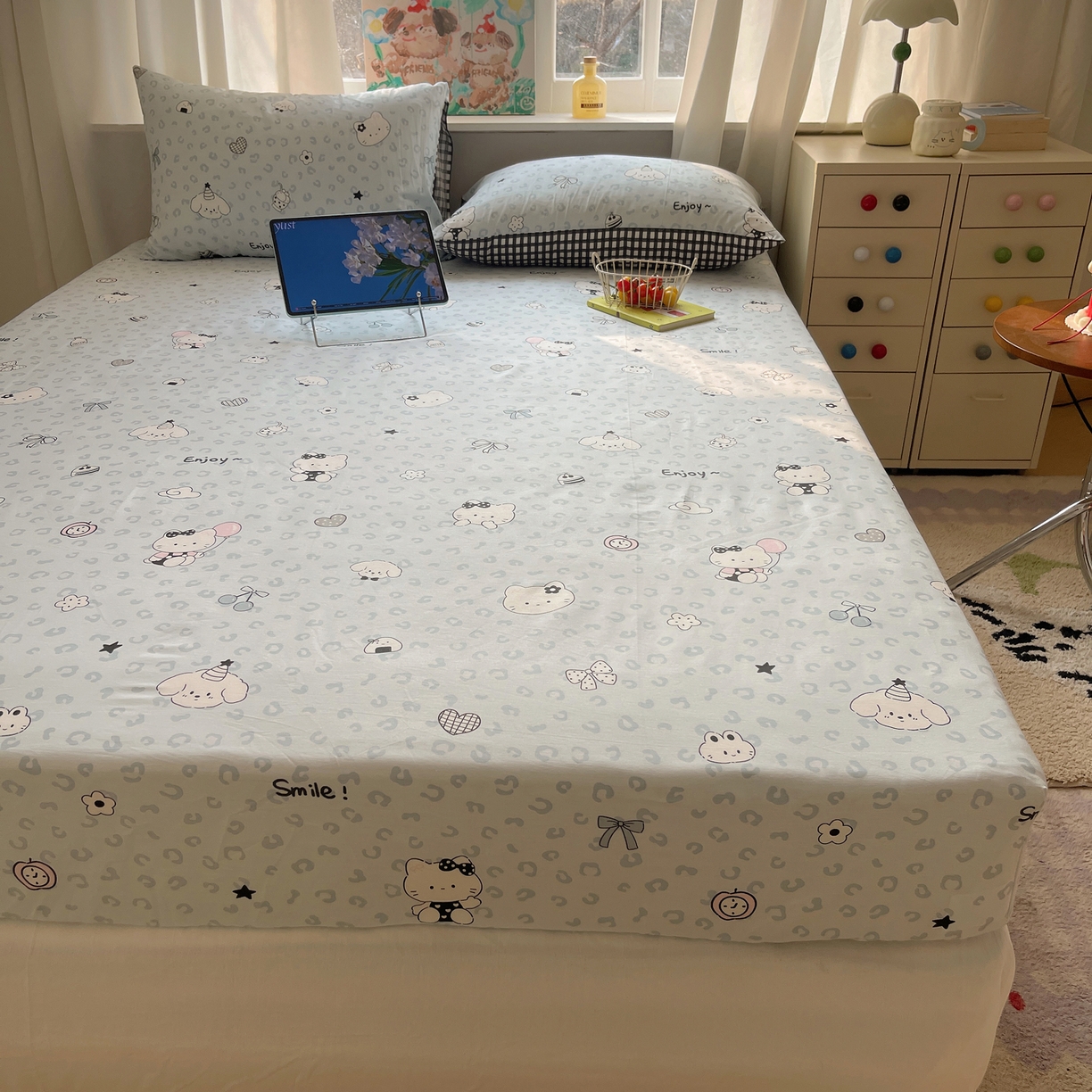 91家纺网 家纺一手货源 找家纺 六巷胡同 2026新款40支全棉13070INS卡通单品床笠 海盐豹纹猫