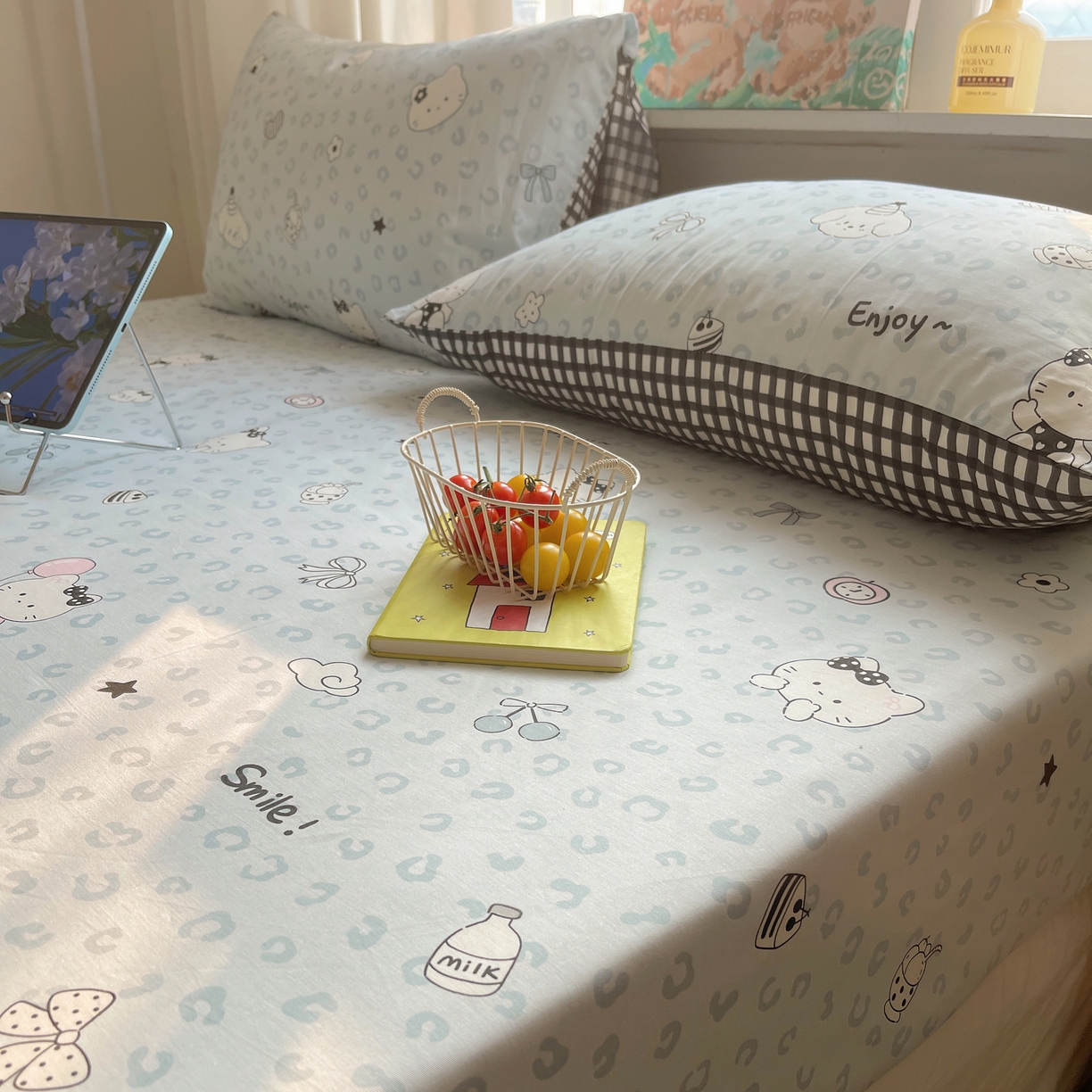 91家纺网 家纺一手货源 找家纺 六巷胡同 2026新款40支全棉13070INS卡通单品床笠 海盐豹纹猫