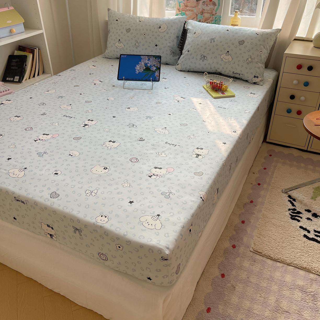 91家纺网 家纺一手货源 找家纺 六巷胡同 2026新款40支全棉13070INS卡通单品床笠 海盐豹纹猫