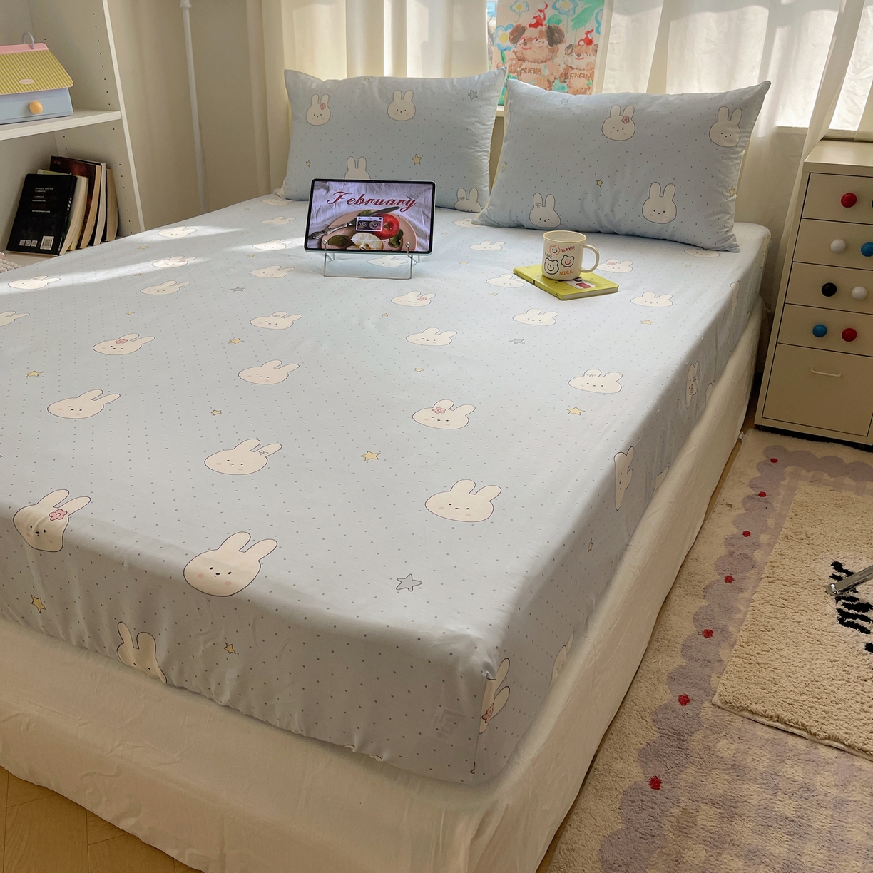 91家纺网 家纺一手货源 找家纺 六巷胡同 2026新款40支全棉13070INS卡通单品床笠 蓝调波点兔