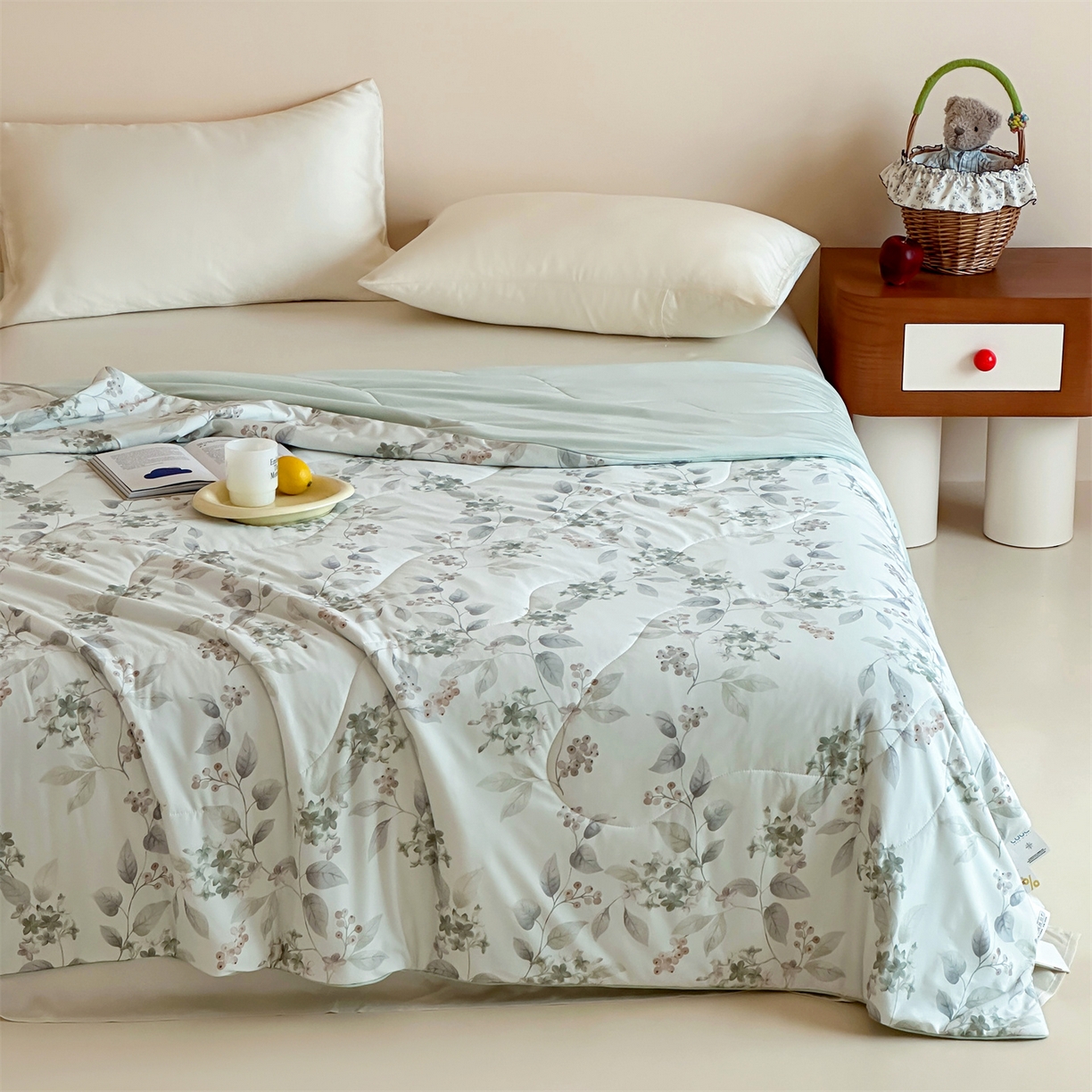 91家纺网 家纺一手货源 找家纺 【高奢养生】傲蕾睡梦森林蚕丝大豆养生被冬被大豆被蚕丝被春秋被天丝棉提花被子