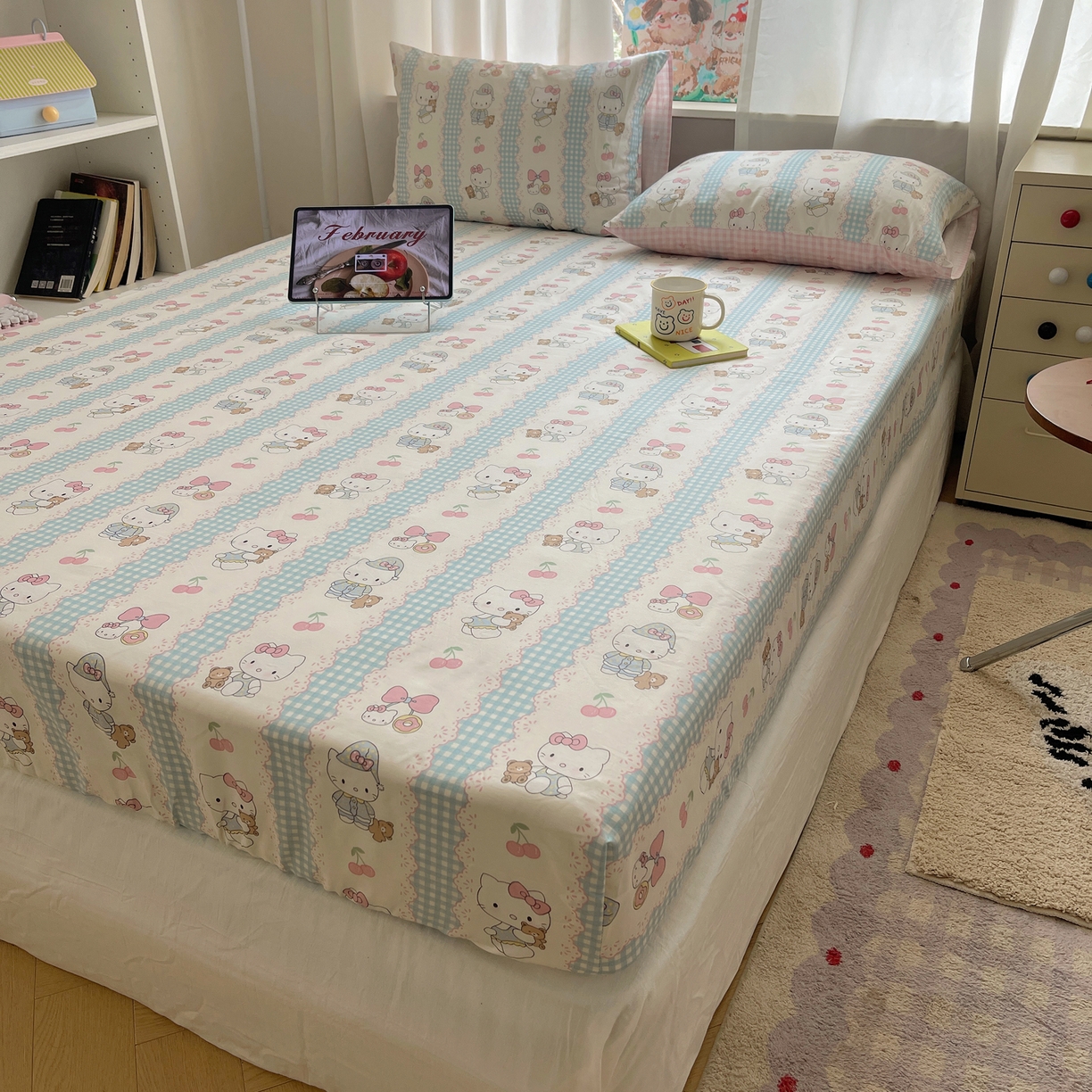 91家纺网 家纺一手货源 找家纺 六巷胡同 2026新款40支全棉13070INS卡通单品床笠 萝莉樱桃猫