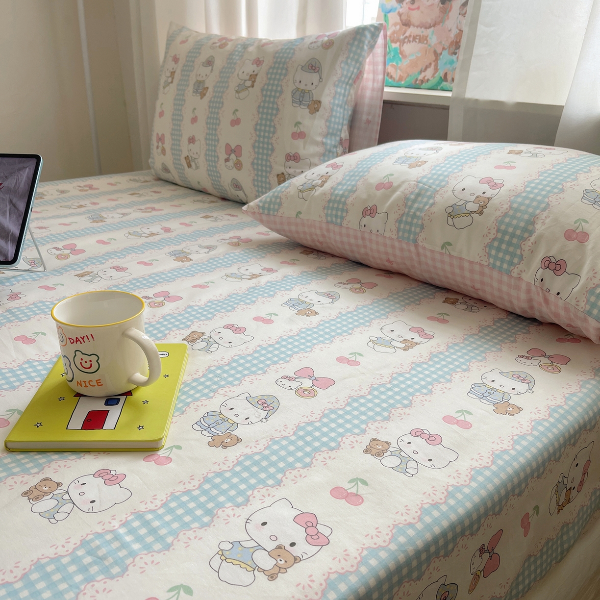 91家纺网 家纺一手货源 找家纺 六巷胡同 2026新款40支全棉13070INS卡通单品床笠 萝莉樱桃猫