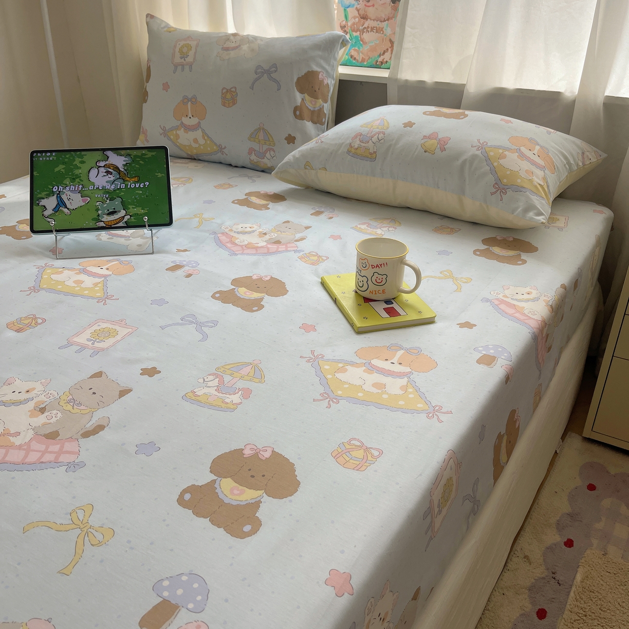 91家纺网 家纺一手货源 找家纺 六巷胡同 2026新款40支全棉13070INS卡通单品床笠 猫狗游园会