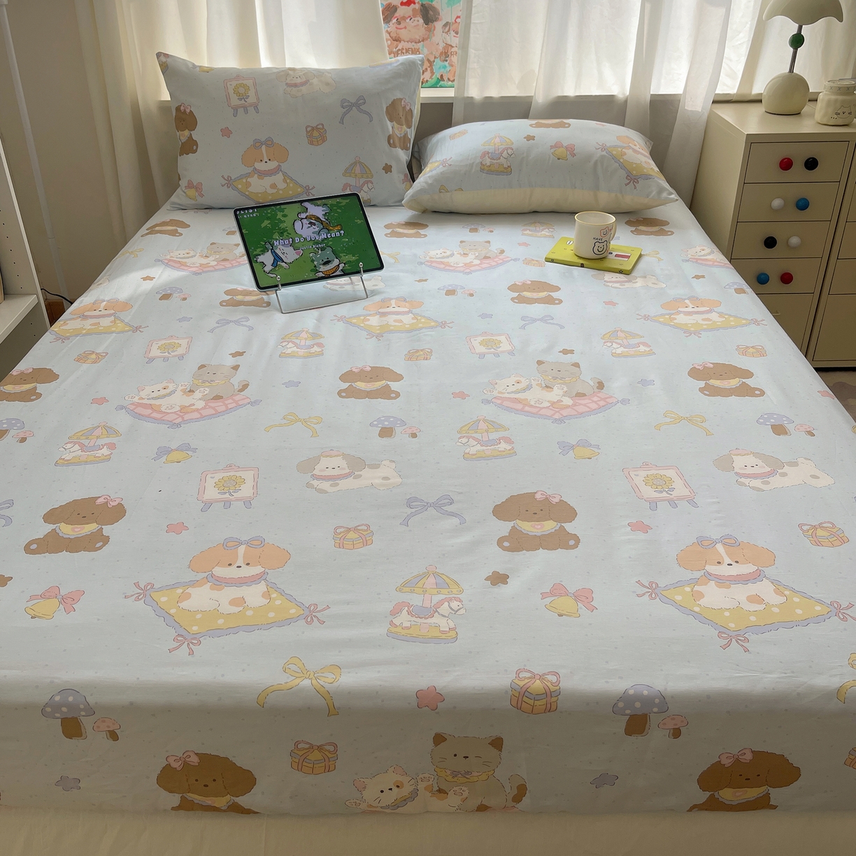 91家纺网 家纺一手货源 找家纺 六巷胡同 2026新款40支全棉13070INS卡通单品床笠 猫狗游园会