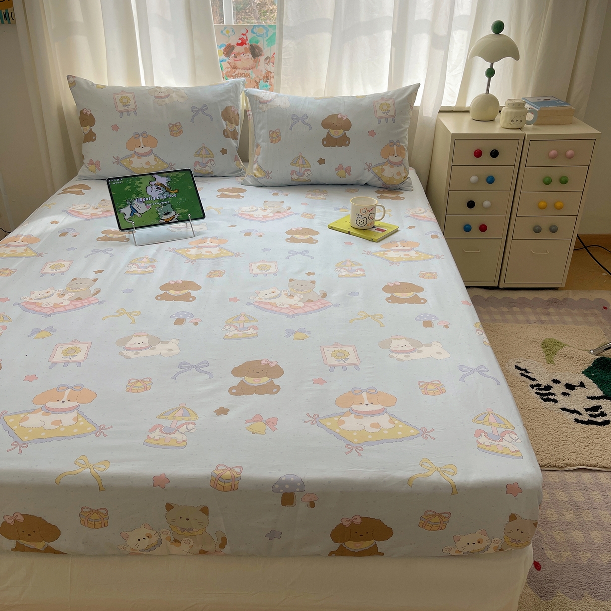 91家纺网 家纺一手货源 找家纺 六巷胡同 2026新款40支全棉13070INS卡通单品床笠 猫狗游园会