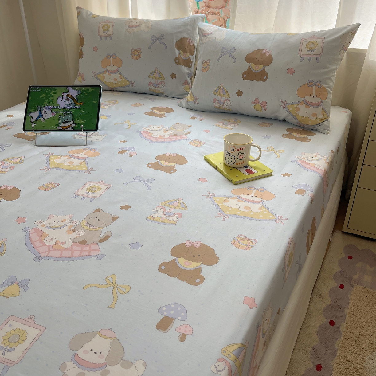 91家纺网 家纺一手货源 找家纺 六巷胡同 2026新款40支全棉13070INS卡通单品床笠 猫狗游园会