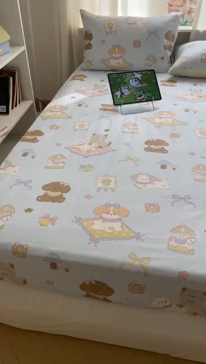 91家纺网 家纺一手货源 找家纺 六巷胡同 2026新款40支全棉13070INS卡通单品床笠 猫狗游园会