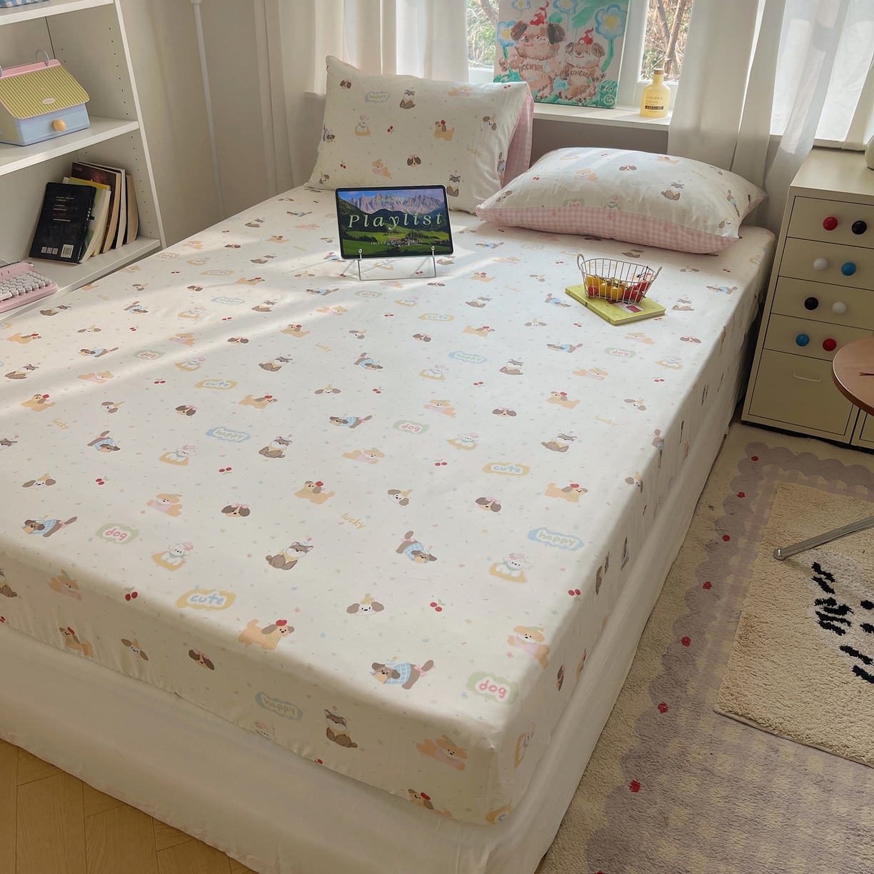 91家纺网 家纺一手货源 找家纺 六巷胡同 2026新款40支全棉13070INS卡通单品床笠 汪星人派对