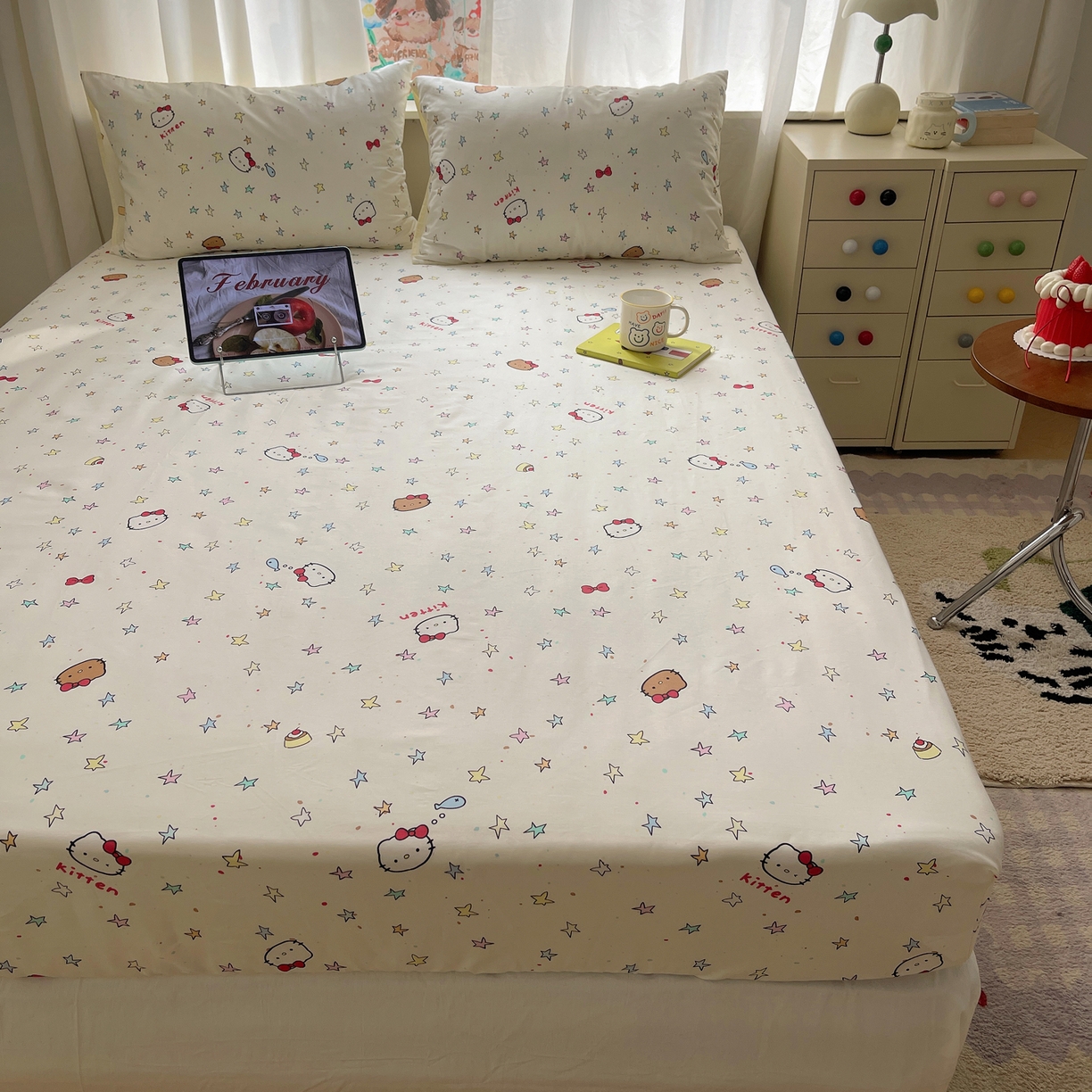 91家纺网 家纺一手货源 找家纺 六巷胡同 2026新款40支全棉13070INS卡通单品床笠 星星萝莉猫