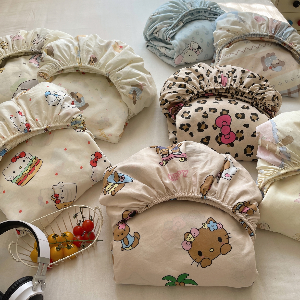 91家纺网 家纺一手货源 找家纺 六巷胡同 2026新款40支全棉13070INS卡通单品床笠 组合叠拍图