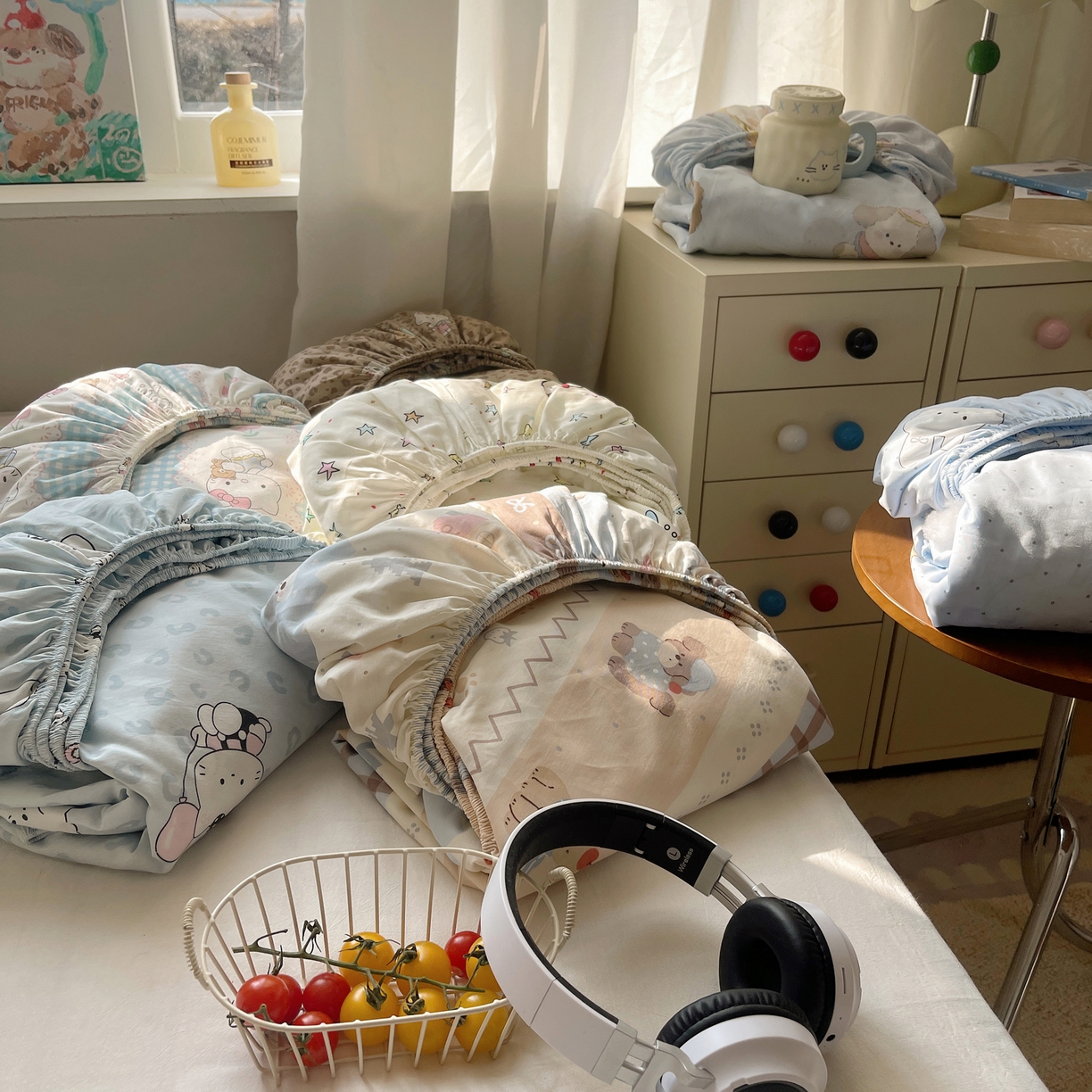 91家纺网 家纺一手货源 找家纺 六巷胡同 2026新款40支全棉13070INS卡通单品床笠 组合叠拍图