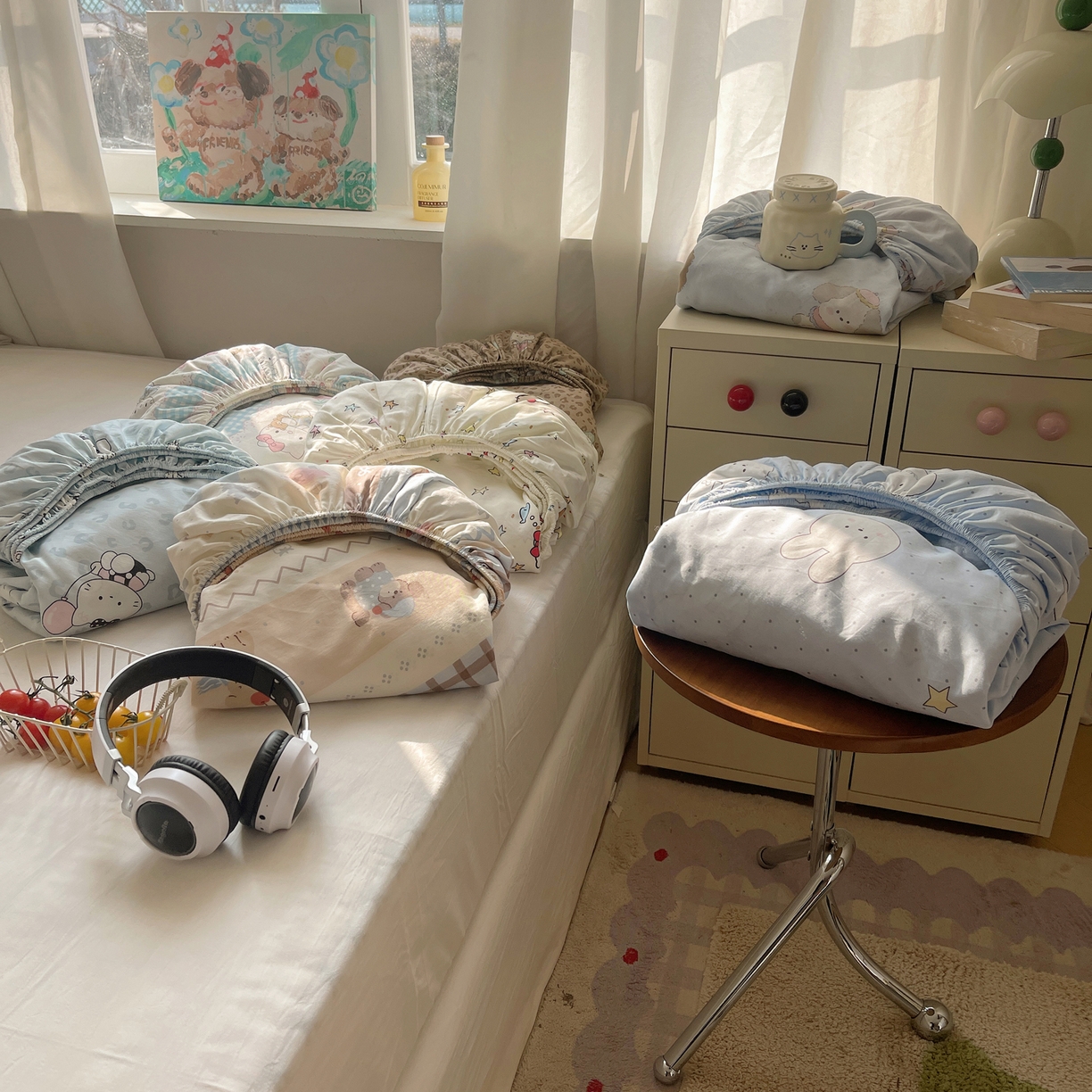 91家纺网 家纺一手货源 找家纺 六巷胡同 2026新款40支全棉13070INS卡通单品床笠 组合叠拍图