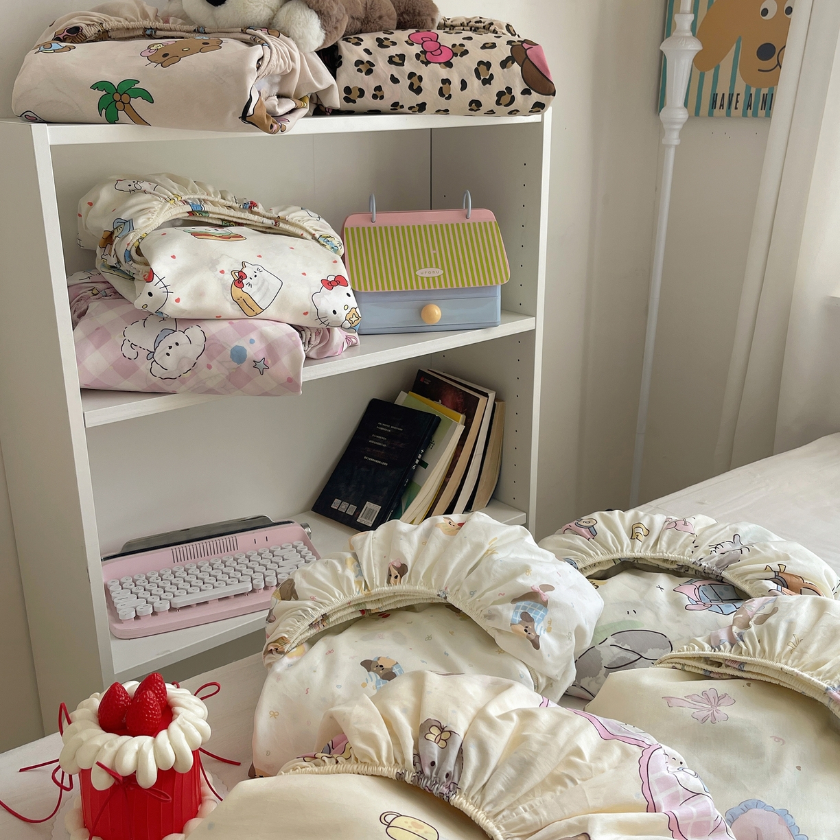 91家纺网 家纺一手货源 找家纺 六巷胡同 2026新款40支全棉13070INS卡通单品床笠 组合叠拍图