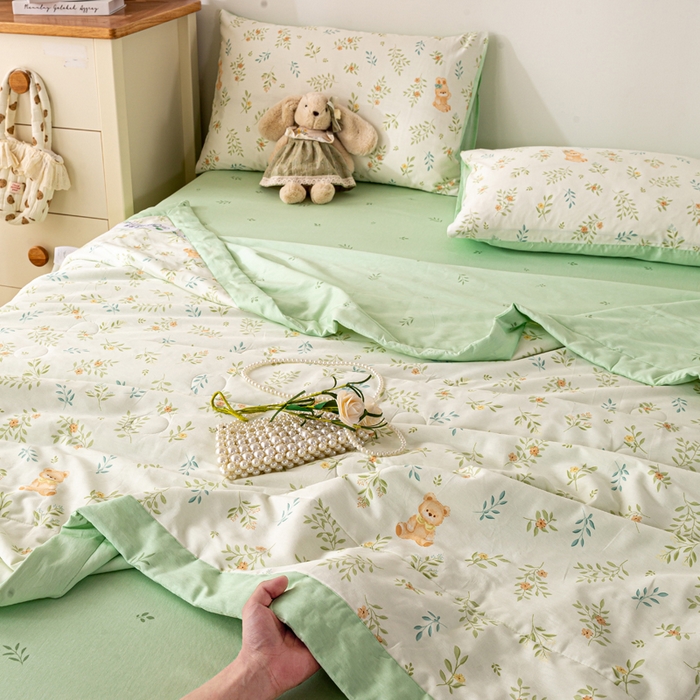 91家纺网 家纺一手货源 找家纺 红日子纺织品 2026新款里外全棉纯棉印花夏被夏凉被空调被 丽都倩影