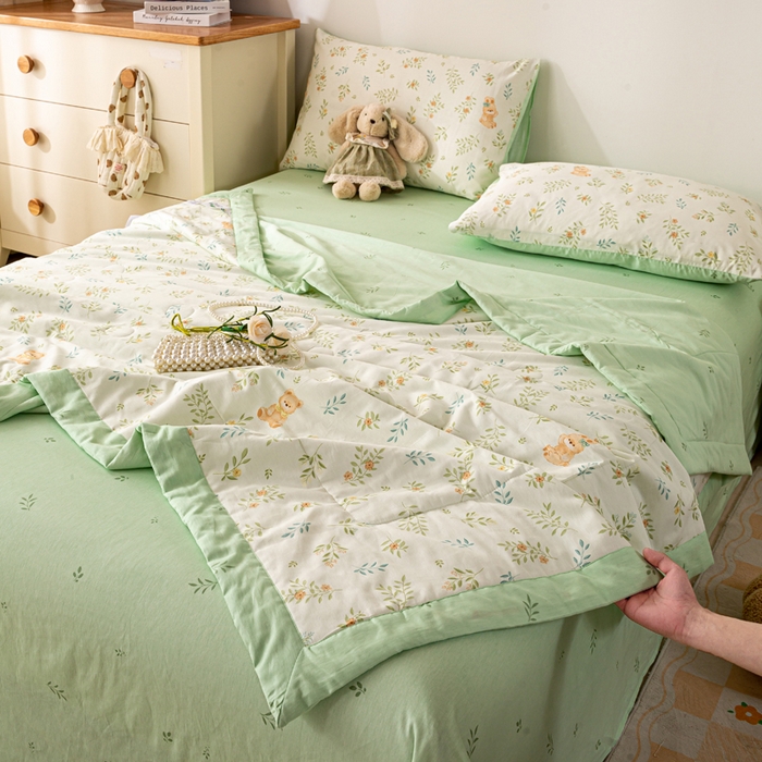 91家纺网 家纺一手货源 找家纺 红日子纺织品 2026新款里外全棉纯棉印花夏被夏凉被空调被 丽都倩影