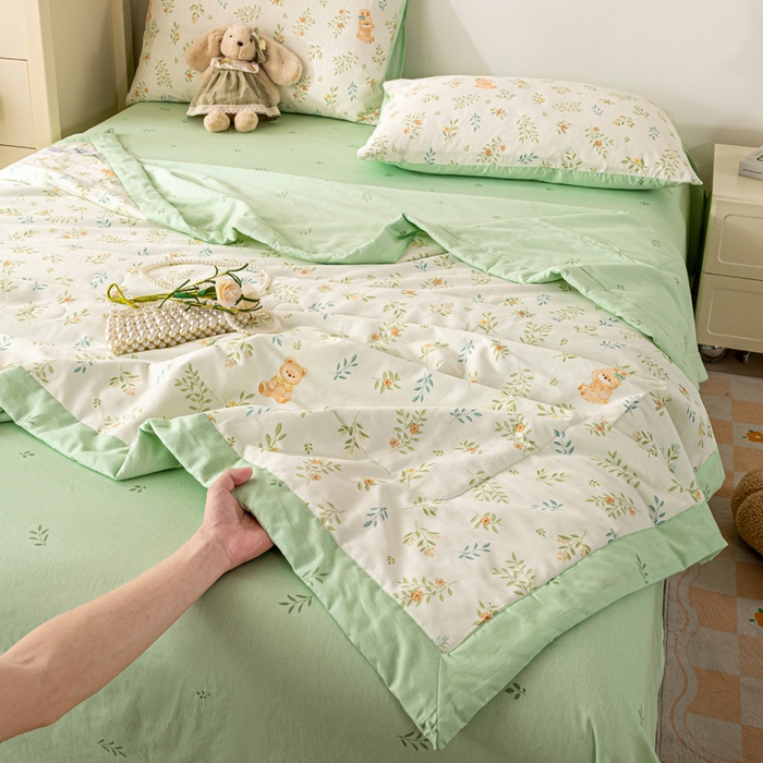 91家纺网 家纺一手货源 找家纺 红日子纺织品 2026新款里外全棉纯棉印花夏被夏凉被空调被 丽都倩影