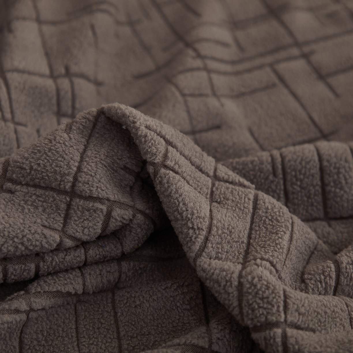 91家纺网 家纺一手货源 找家纺 （总）飞翔家纺沙发套 2026新款素格纹裙摆沙发套