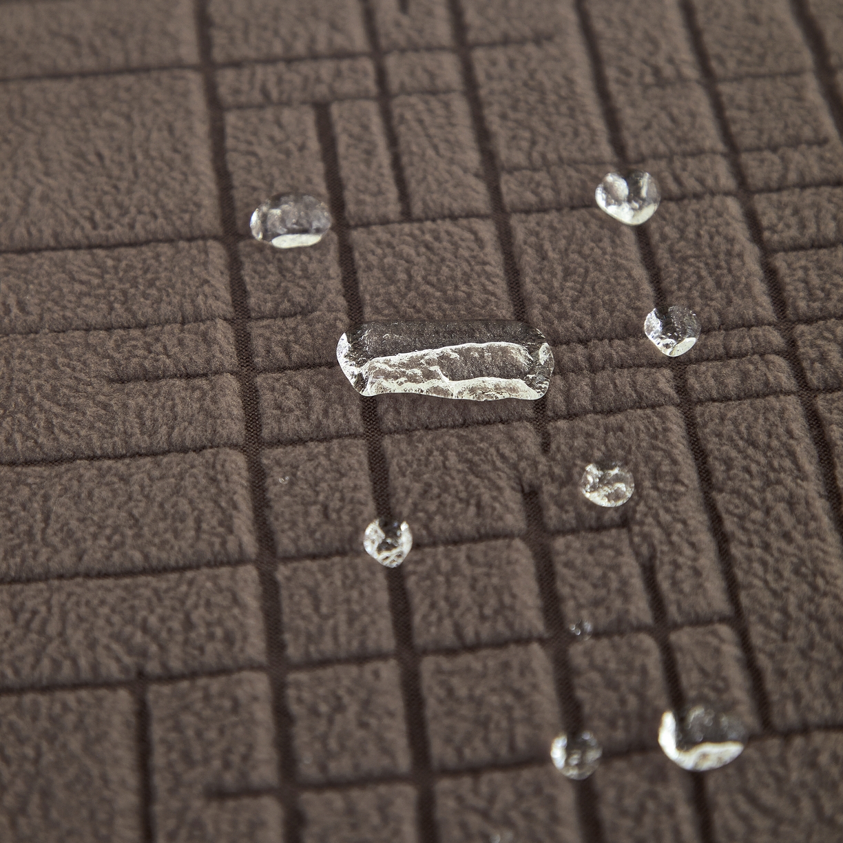 91家纺网 家纺一手货源 找家纺 （总）飞翔家纺沙发套 2026新款素格纹裙摆沙发套