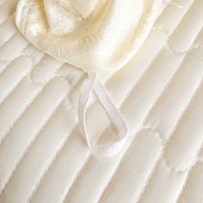 91家纺网 家纺一手货源 找家纺 大麦家纺 2026新款法式花边天丝床盖四件套 浮光滟