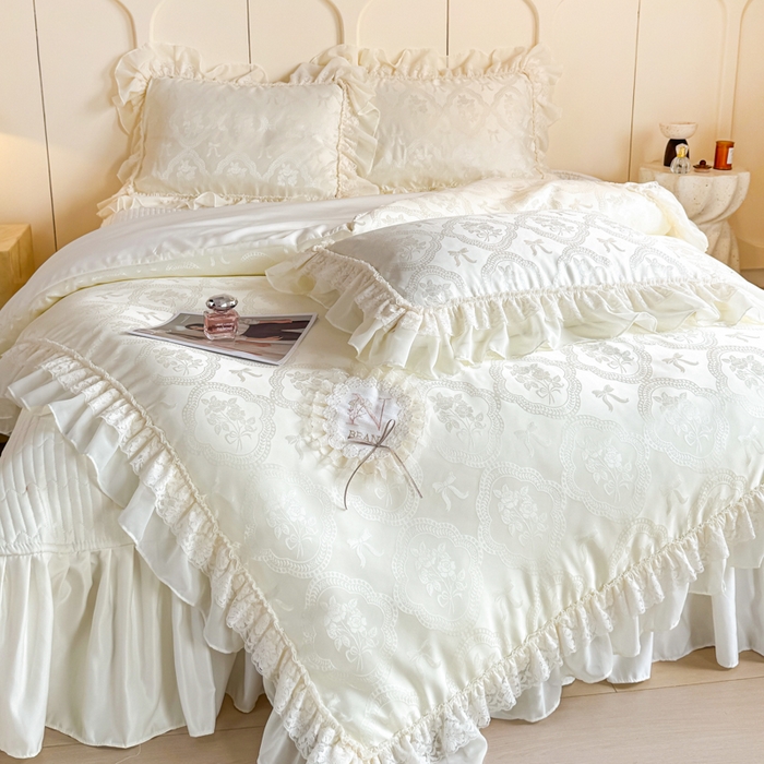 91家纺网 家纺一手货源 找家纺 大麦家纺 2026新款法式花边天丝床盖四件套 浮光滟