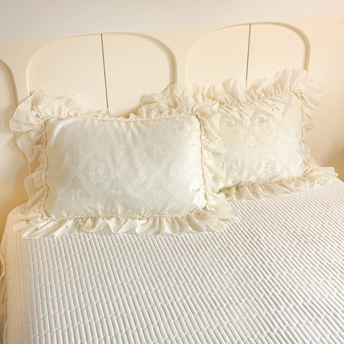 91家纺网 家纺一手货源 找家纺 大麦家纺 2026新款法式花边天丝床盖四件套 浮光滟