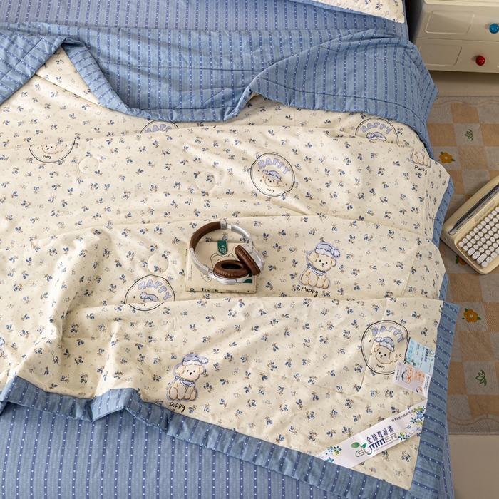 91家纺网 家纺一手货源 找家纺 红日子纺织品 2026新款里外全棉纯棉印花夏被夏凉被空调被 玲语小狗