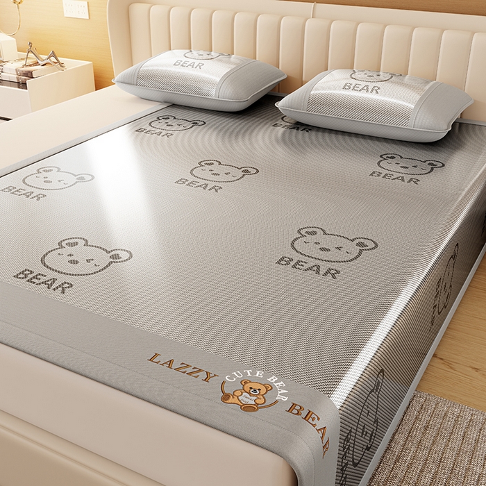 91家纺网 家纺一手货源 找家纺 福来临家纺 2026新款卡皮巴拉小熊款冰藤刺绣凉感席席子凉席 冰藤小熊-灰-床席款