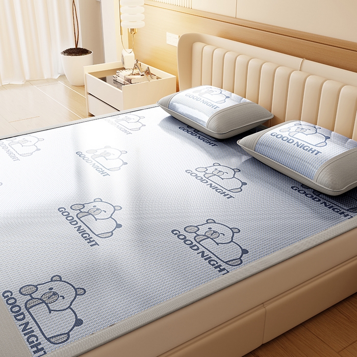 91家纺网 家纺一手货源 找家纺 福来临家纺 2026新款卡皮巴拉小熊款冰藤刺绣凉感席席子凉席 冰藤卡皮巴拉-蓝-床席款