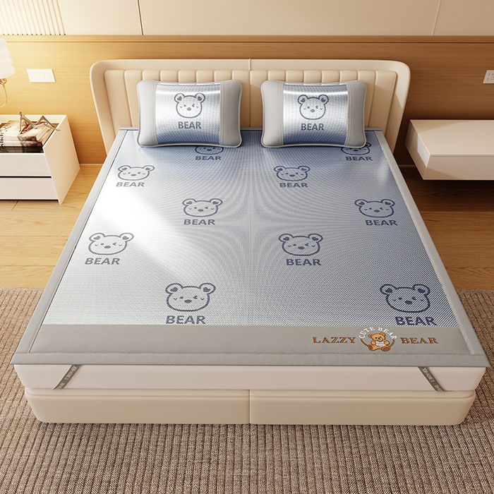 91家纺网 家纺一手货源 找家纺 福来临家纺 2026新款卡皮巴拉小熊款冰藤刺绣凉感席席子凉席 冰藤小熊-蓝-床席款