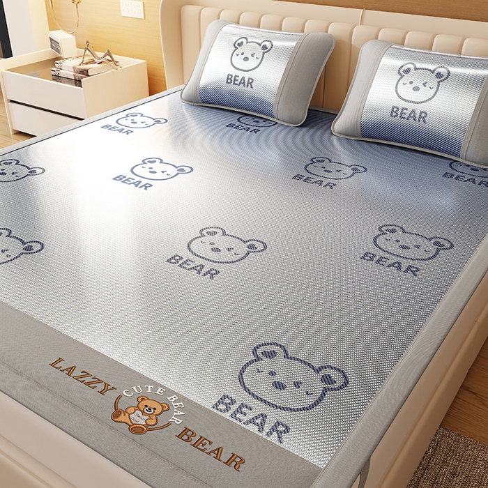 91家纺网 家纺一手货源 找家纺 福来临家纺 2026新款卡皮巴拉小熊款冰藤刺绣凉感席席子凉席 冰藤小熊-蓝-床席款