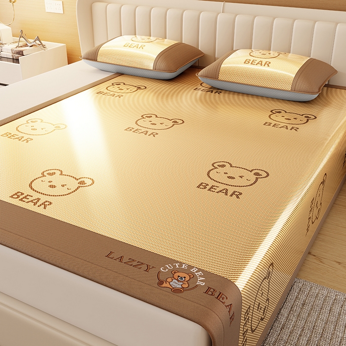 91家纺网 家纺一手货源 找家纺 福来临家纺 2026新款卡皮巴拉小熊款冰藤刺绣凉感席席子凉席 冰藤小熊-咖-床席款