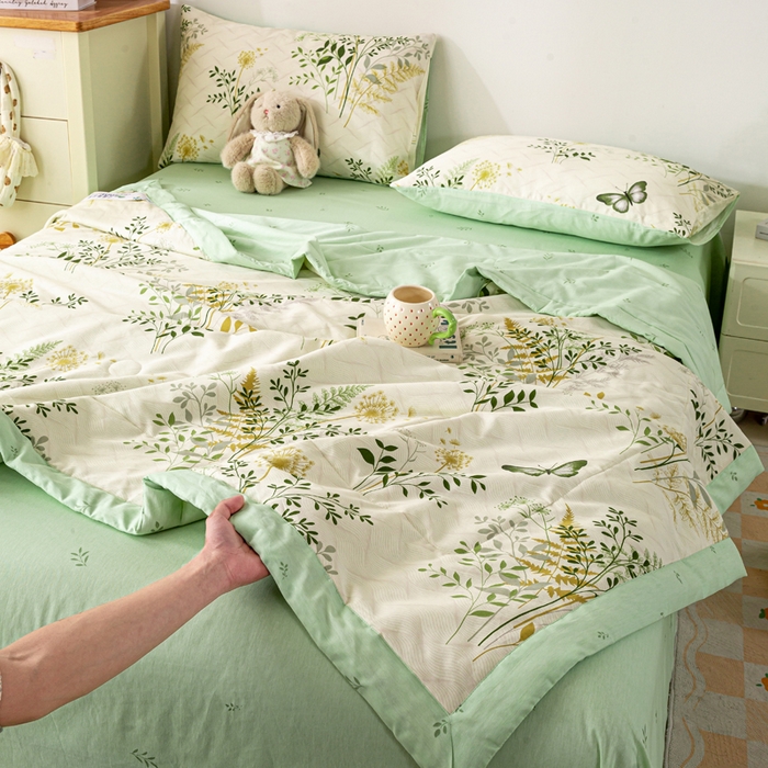 91家纺网 家纺一手货源 找家纺 红日子纺织品 2026新款里外全棉纯棉印花夏被夏凉被空调被 绿意盎然