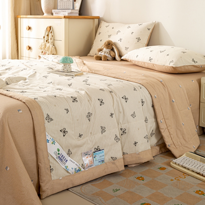 91家纺网 家纺一手货源 找家纺 红日子纺织品 2026新款里外全棉纯棉印花夏被夏凉被空调被 南山蝴蝶