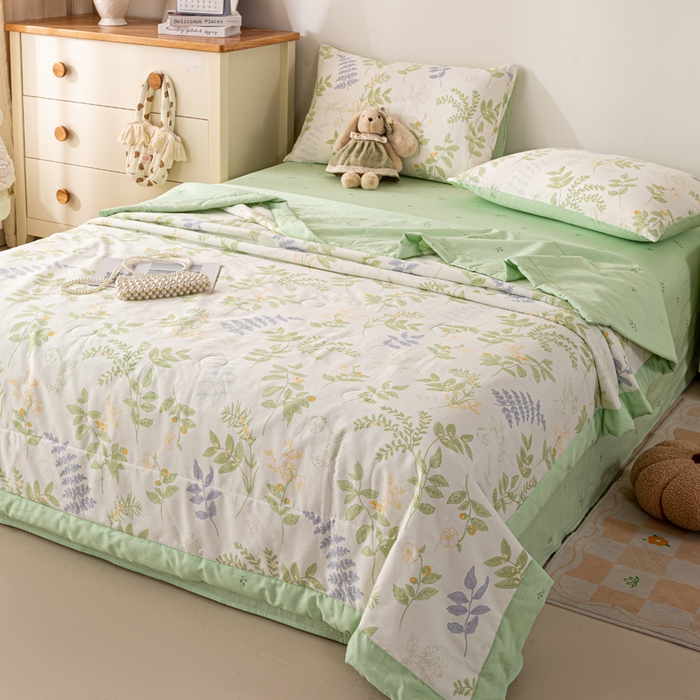 91家纺网 家纺一手货源 找家纺 红日子纺织品 2026新款里外全棉纯棉印花夏被夏凉被空调被 沁雨花叶