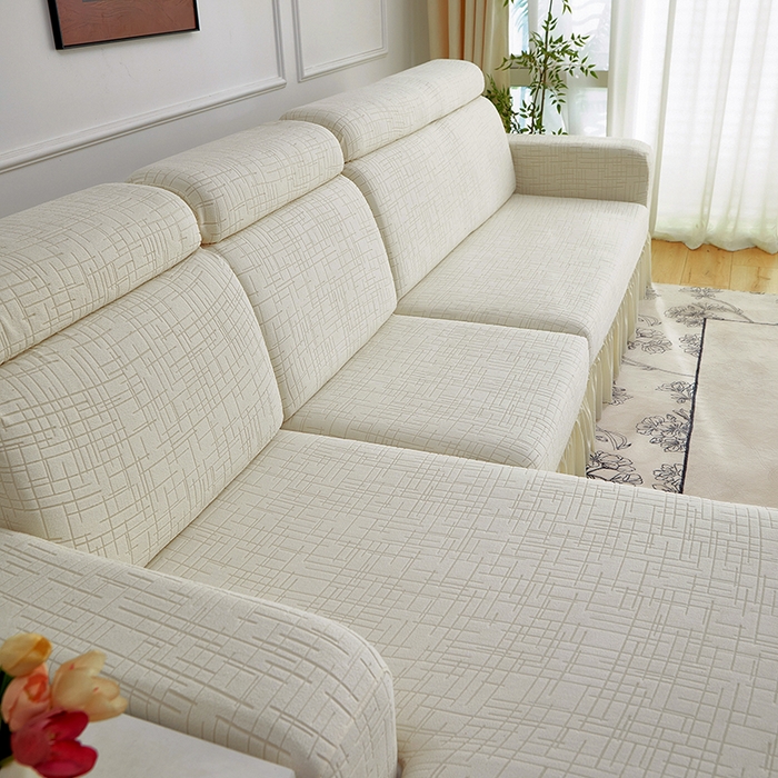 91家纺网 家纺一手货源 找家纺 飞翔家纺沙发套 2026新款素格纹裙摆沙发套贵妃 米白色