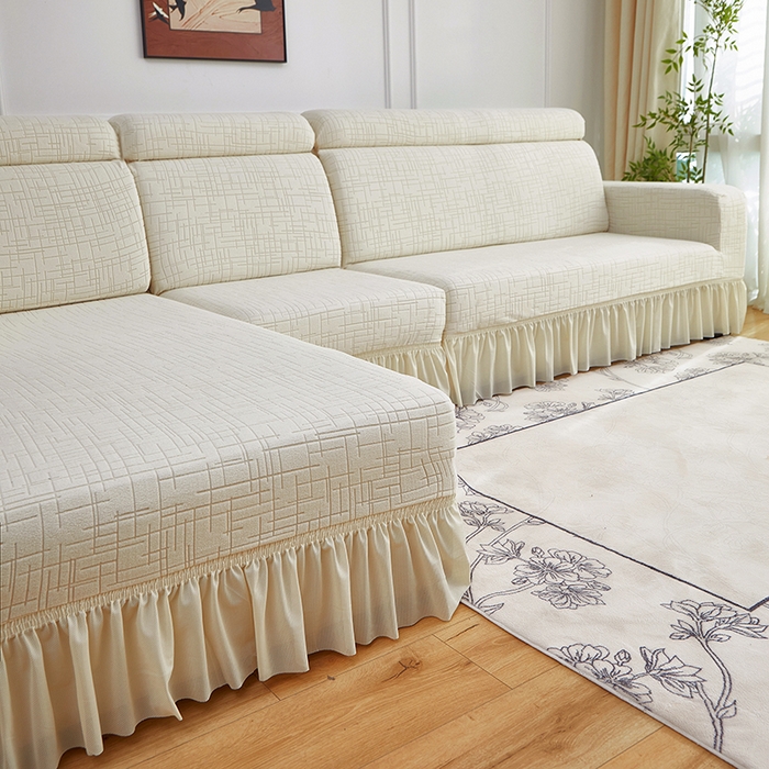 91家纺网 家纺一手货源 找家纺 飞翔家纺沙发套 2026新款素格纹裙摆沙发套贵妃 米白色