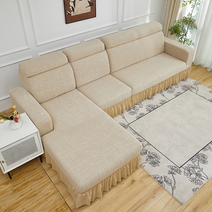 91家纺网 家纺一手货源 找家纺 飞翔家纺沙发套 2026新款素格纹裙摆沙发套贵妃 米黄色