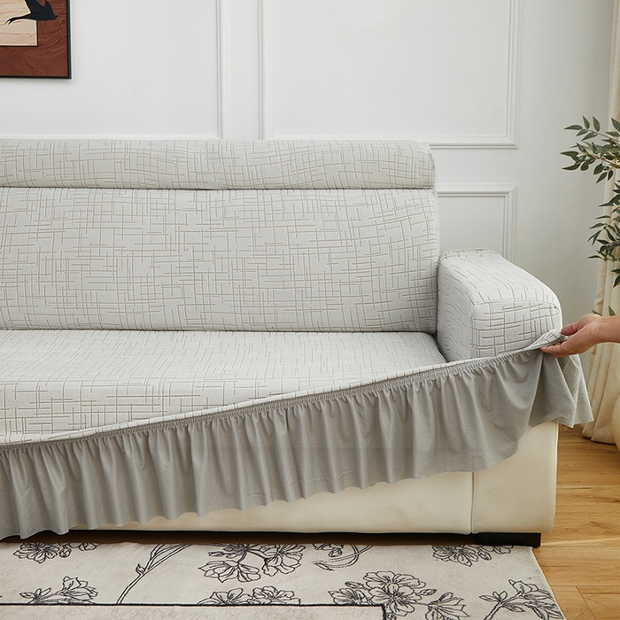 91家纺网 家纺一手货源 找家纺 飞翔家纺沙发套 2026新款素格纹裙摆沙发套贵妃 浅灰色