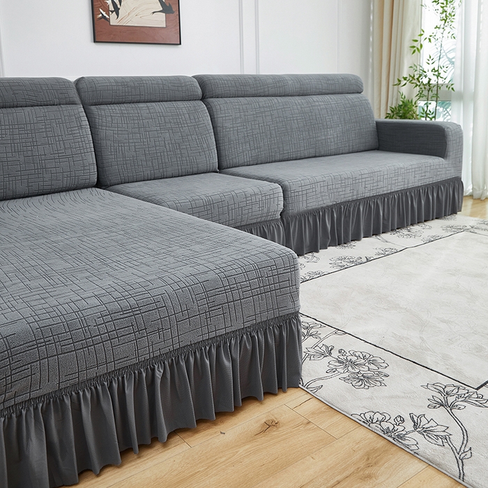 91家纺网 家纺一手货源 找家纺 飞翔家纺沙发套 2026新款素格纹裙摆沙发套贵妃 中灰色