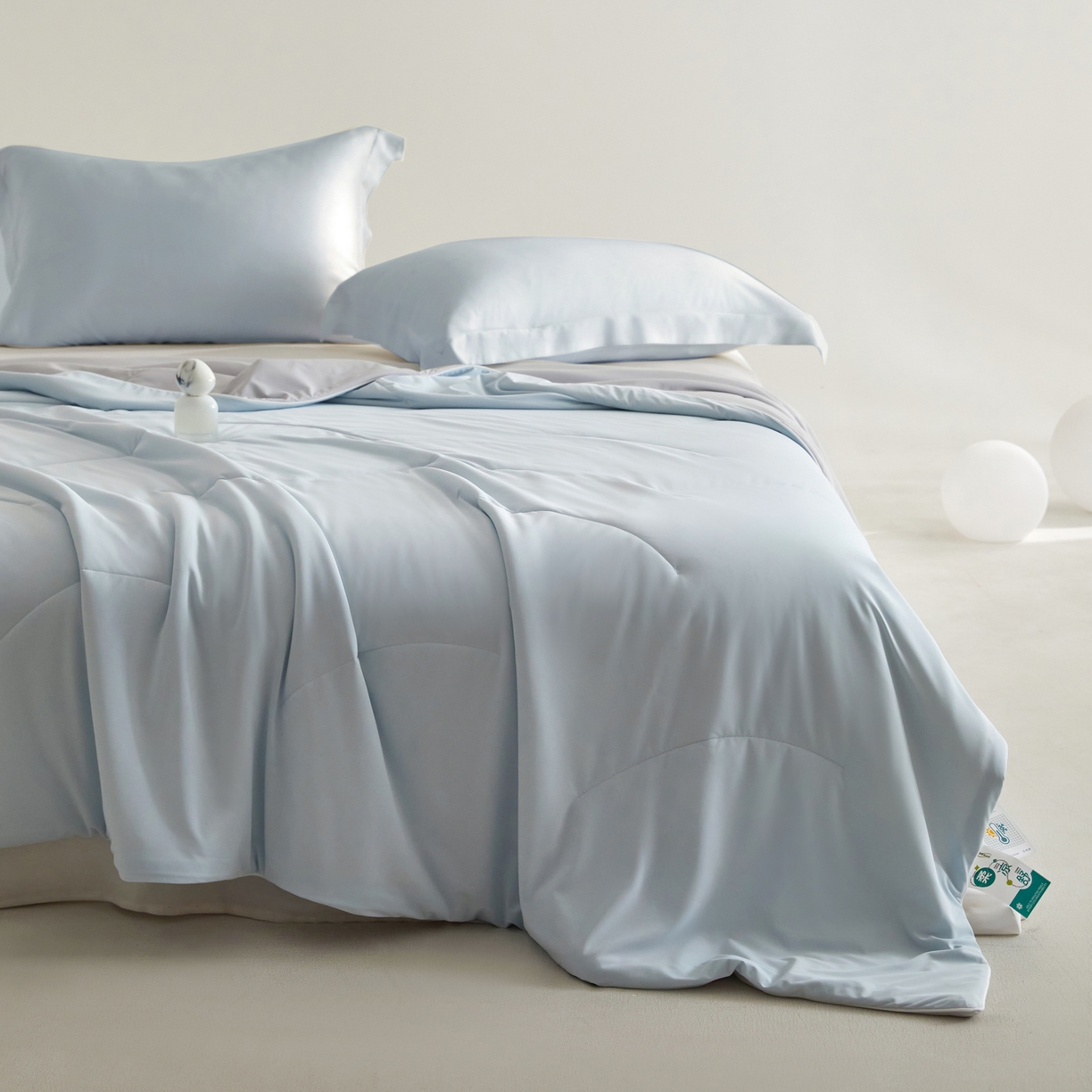 91家纺网 家纺一手货源 找家纺 纪梵茜 2026新款李官奇大豆纤维被锦纶氨纶凉感丝夏凉被锦氨空调被芯 凉感丝-冰雾蓝