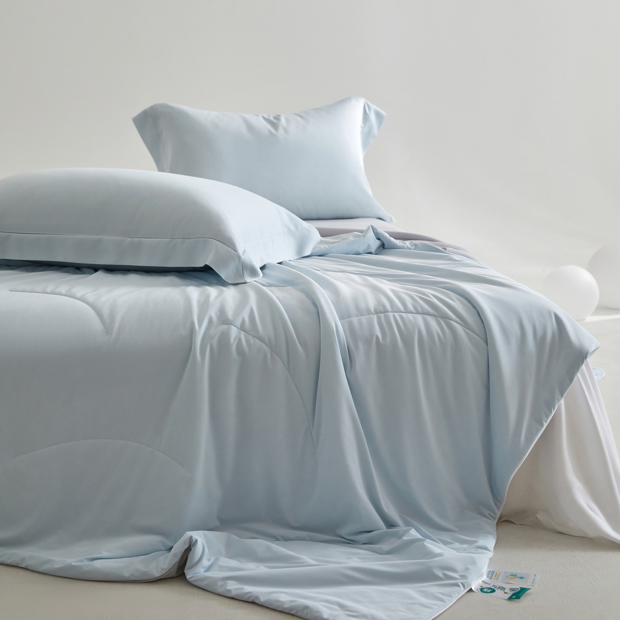 91家纺网 家纺一手货源 找家纺 纪梵茜 2026新款李官奇大豆纤维被锦纶氨纶凉感丝夏凉被锦氨空调被芯 凉感丝-冰雾蓝