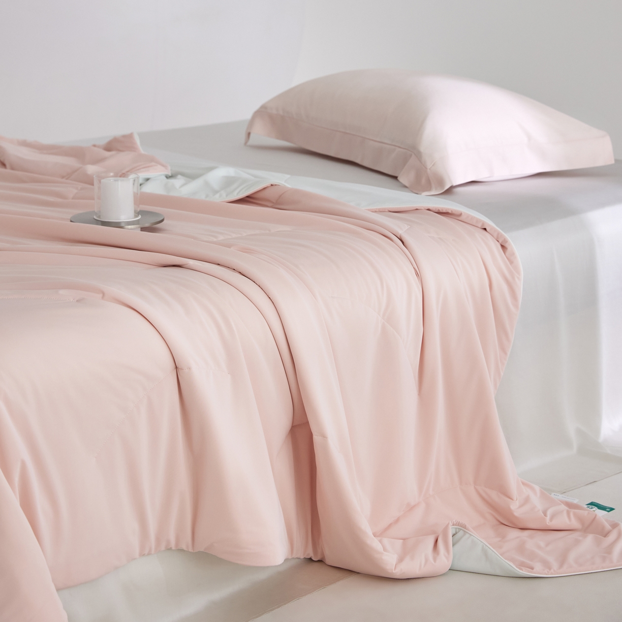 91家纺网 家纺一手货源 找家纺 纪梵茜 2026新款李官奇大豆纤维被锦纶氨纶凉感丝夏凉被锦氨空调被芯 凉感丝-橘雾粉