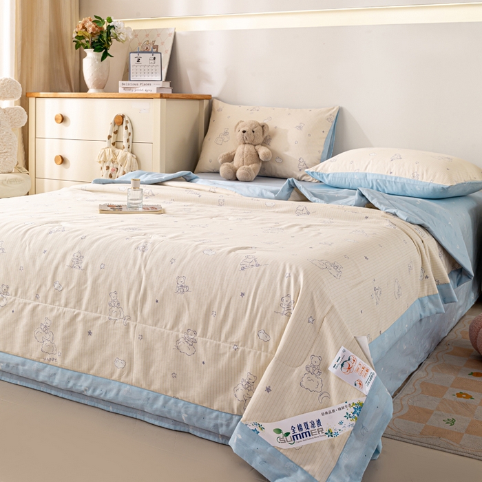 91家纺网 家纺一手货源 找家纺 红日子纺织品 2026新款里外全棉纯棉印花夏被夏凉被空调被 星空熊