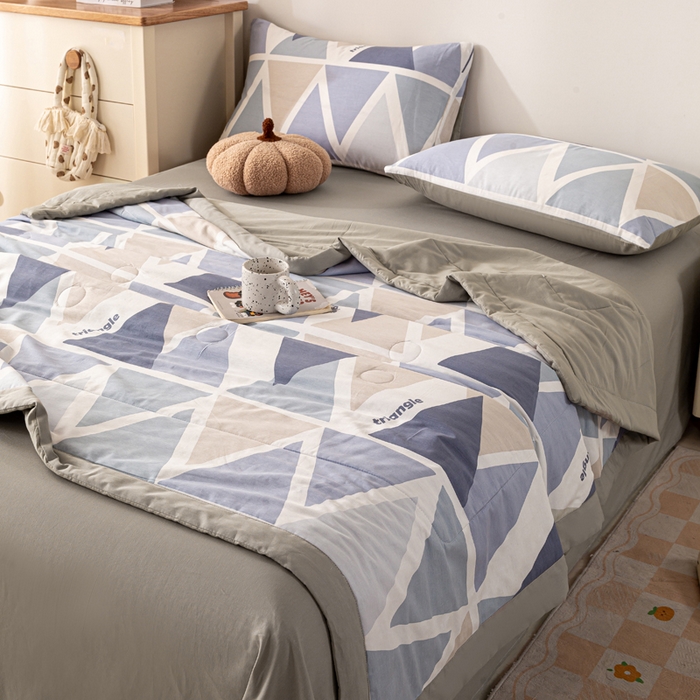 91家纺网 家纺一手货源 找家纺 红日子纺织品 2026新款里外全棉纯棉印花夏被夏凉被空调被 悠然海岸