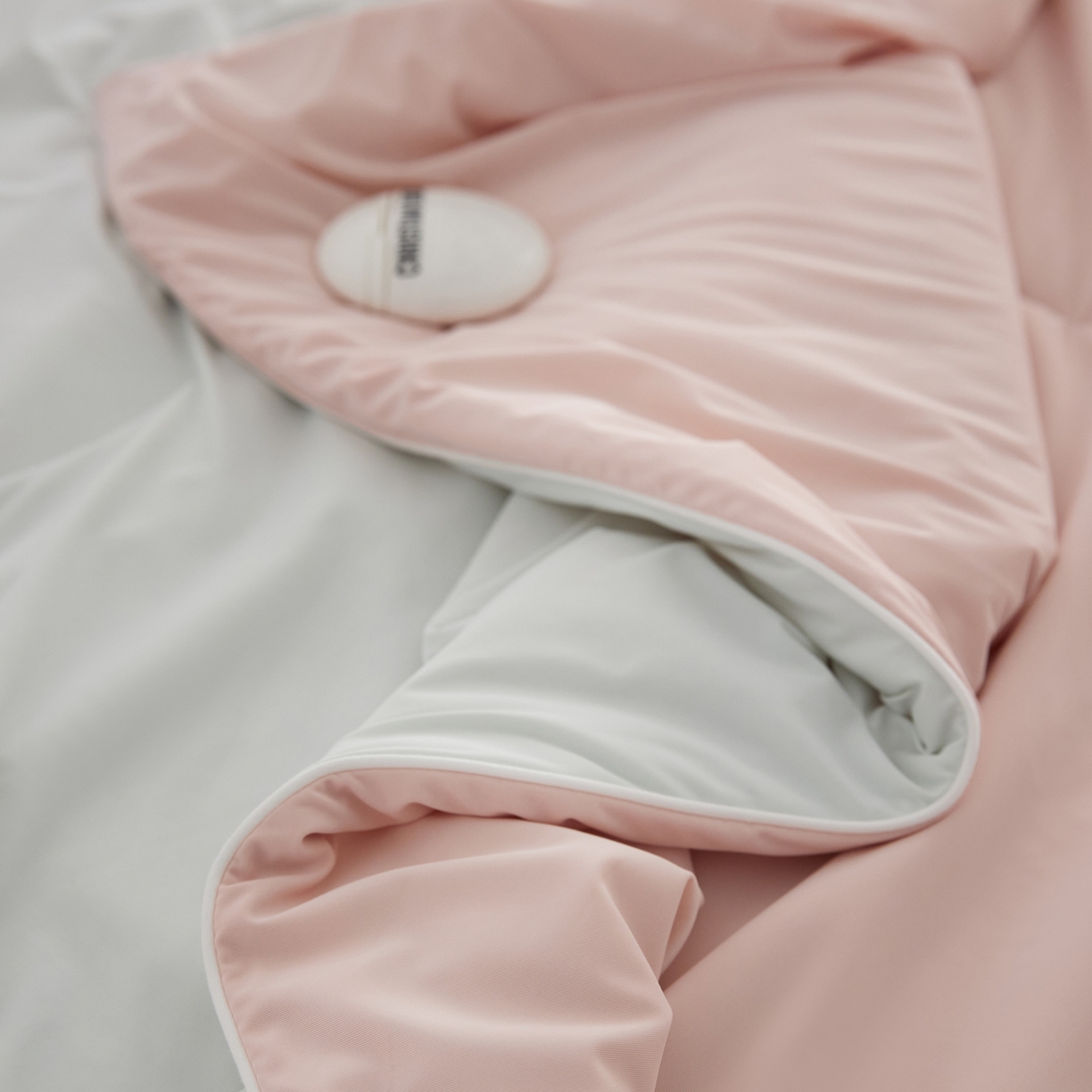 91家纺网 家纺一手货源 找家纺 A+爱家（纪梵茜） 2026新款李官奇大豆纤维被锦纶氨纶凉感丝夏凉被锦氨空调被芯 凉感丝-橘雾粉