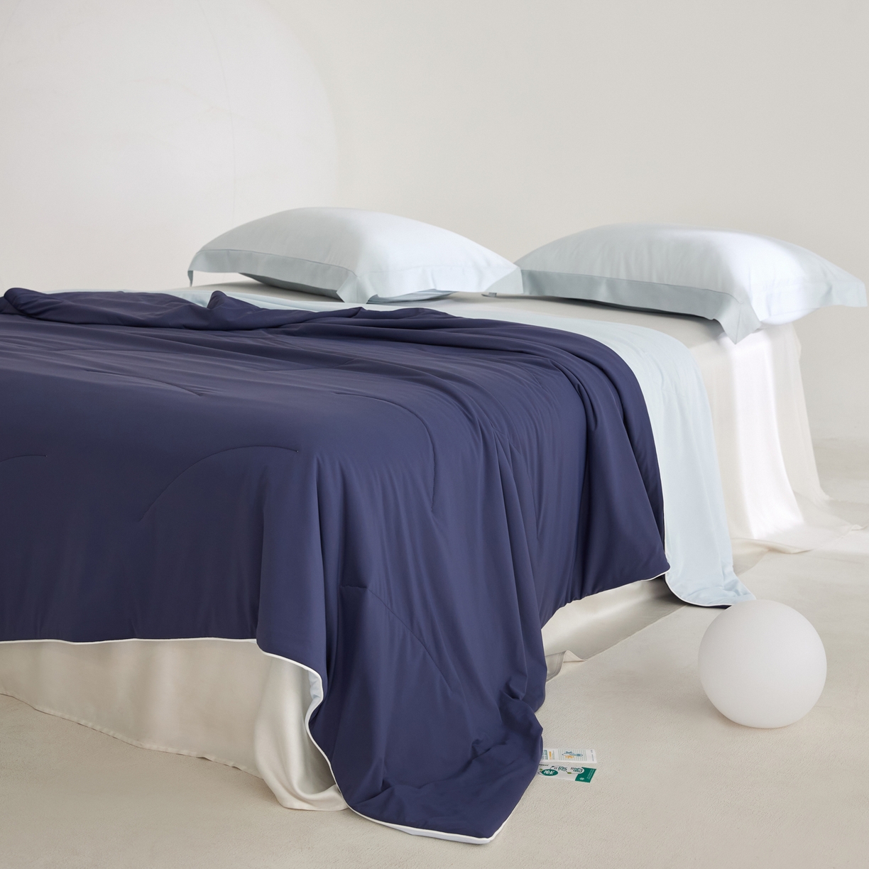 91家纺网 家纺一手货源 找家纺 A+爱家（纪梵茜） 2026新款李官奇大豆纤维被锦纶氨纶凉感丝夏凉被锦氨空调被芯 凉感丝-深睡蓝