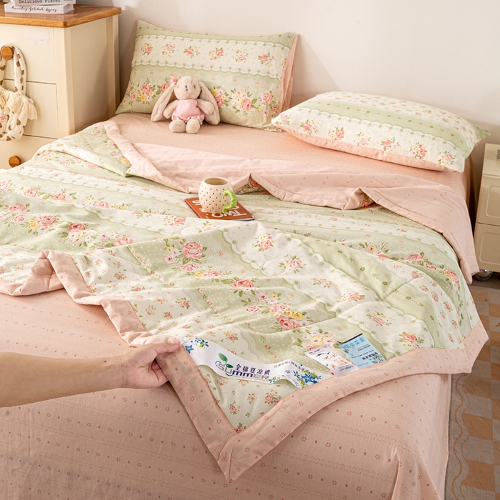 91家纺网 家纺一手货源 找家纺 红日子纺织品 2026新款里外全棉纯棉印花夏被夏凉被空调被 云边花漾