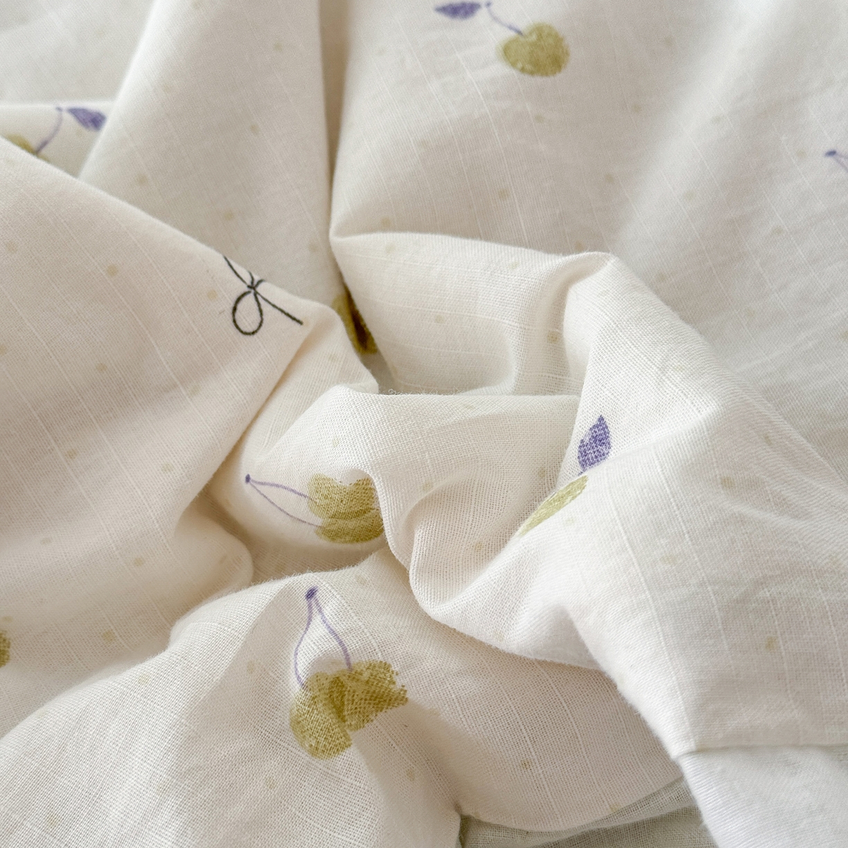 91家纺网 家纺一手货源 找家纺 摩时 2026春夏新款全棉棉麻夏被空调被单双人被子棉花被 樱桃蝴蝶结